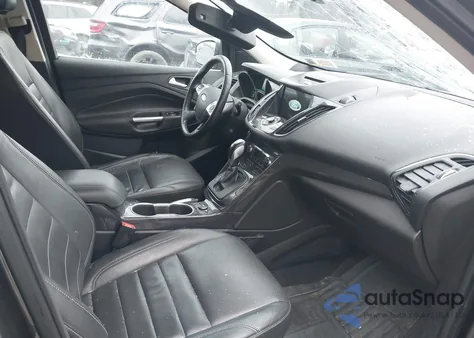 2016 Ford Escape Titanium from USA, damaged, VIN 1FMCU9JX0GUB10319